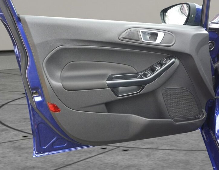 Ford Fiesta Hatchback 998,0 74 kw