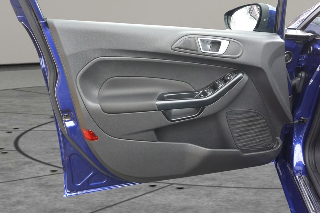 Ford Fiesta Hatchback 998,0 74 kw