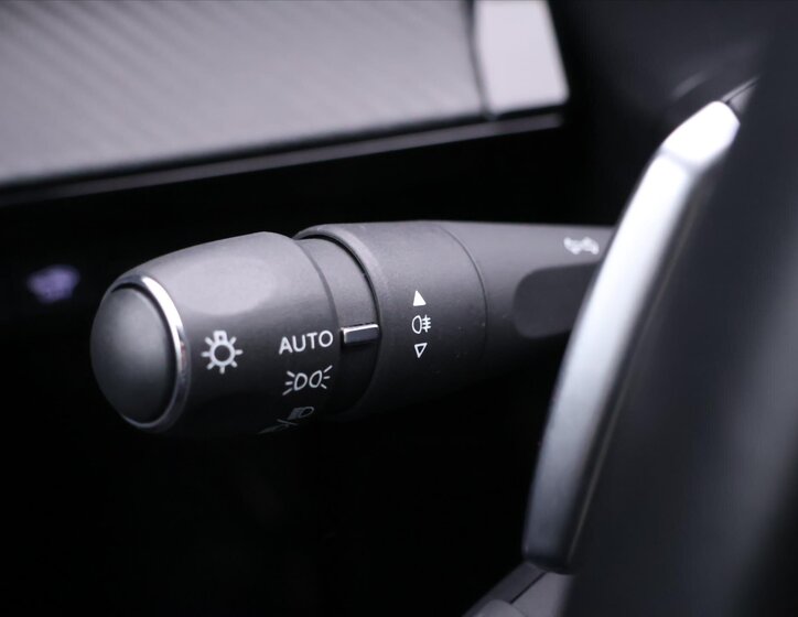 Peugeot 508 Kombi 1,5 l 96 kw