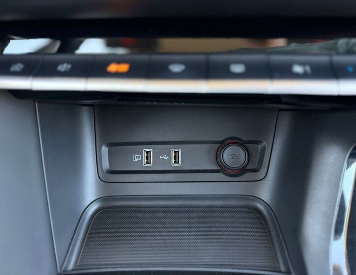 MG ZS SUV / Terénní 1,5 l 78 kw