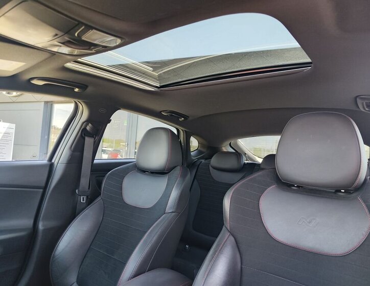 Hyundai i30 Liftback 2,0 l 202 kw