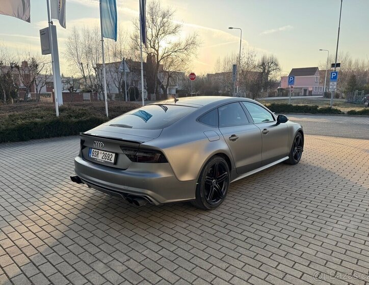 Audi S7 Hatchback 4,0 l 331 kw