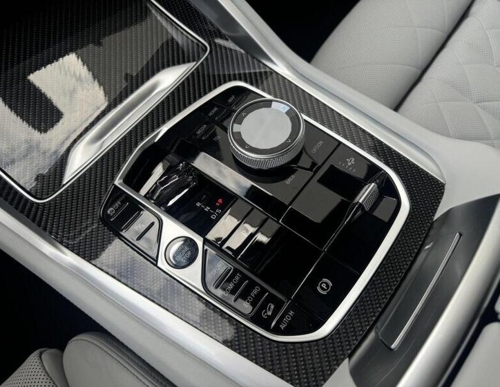 BMW X6 SUV 3,0 l 210 kw