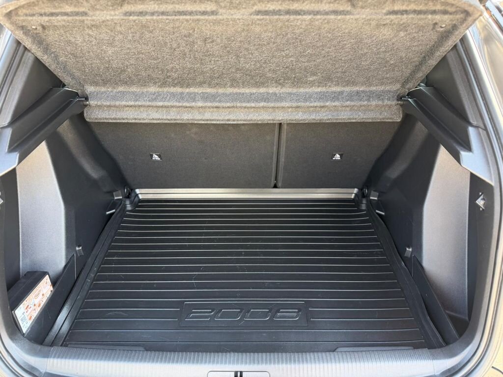 Peugeot 2008 SUV / Terénní 1,2 l 96 kw