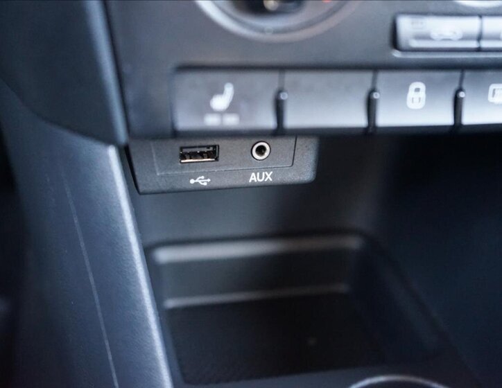 Škoda Rapid Sedan / Limuzína 1,2 l 81 kw