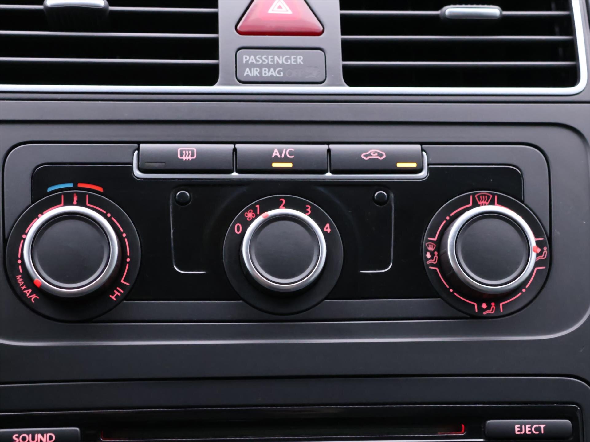 Volkswagen Touran MPV 1,6 l 77 kw