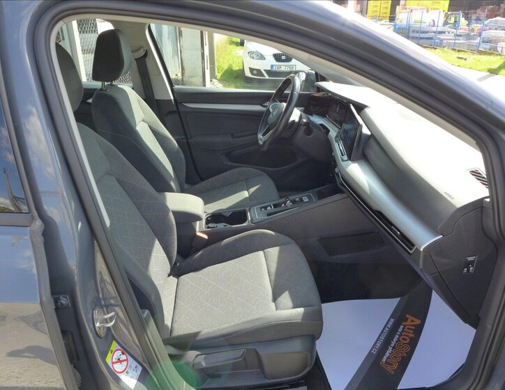 Volkswagen Golf Kombi 2,0 l 85 kw