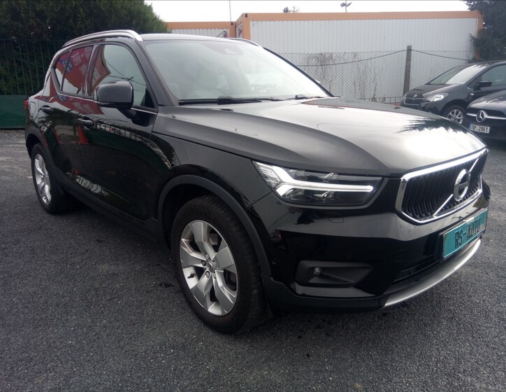 Volvo XC40 3