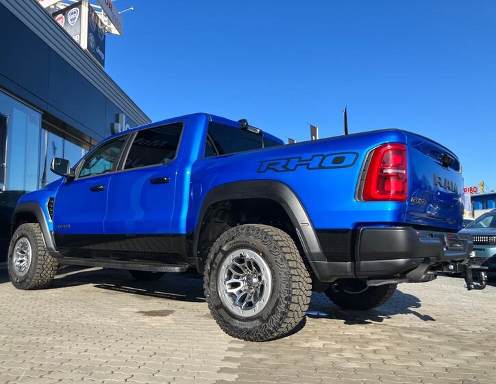 Dodge RAM Pick-up 3,0 l 403 kw