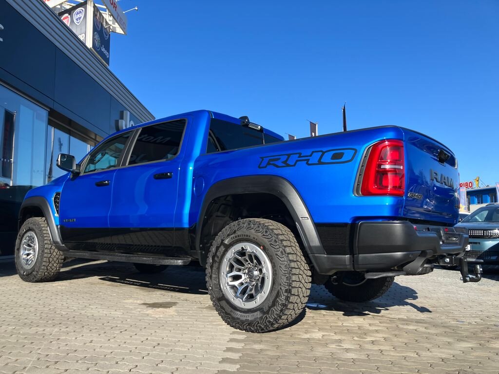 Dodge RAM Pick-up 3,0 l 403 kw