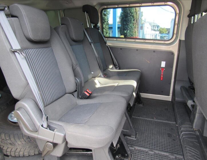 Ford Transit 10