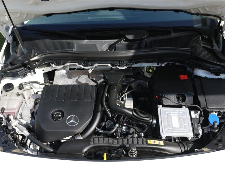 Mercedes-Benz Třídy B Kombi 1,3 l 100 kw