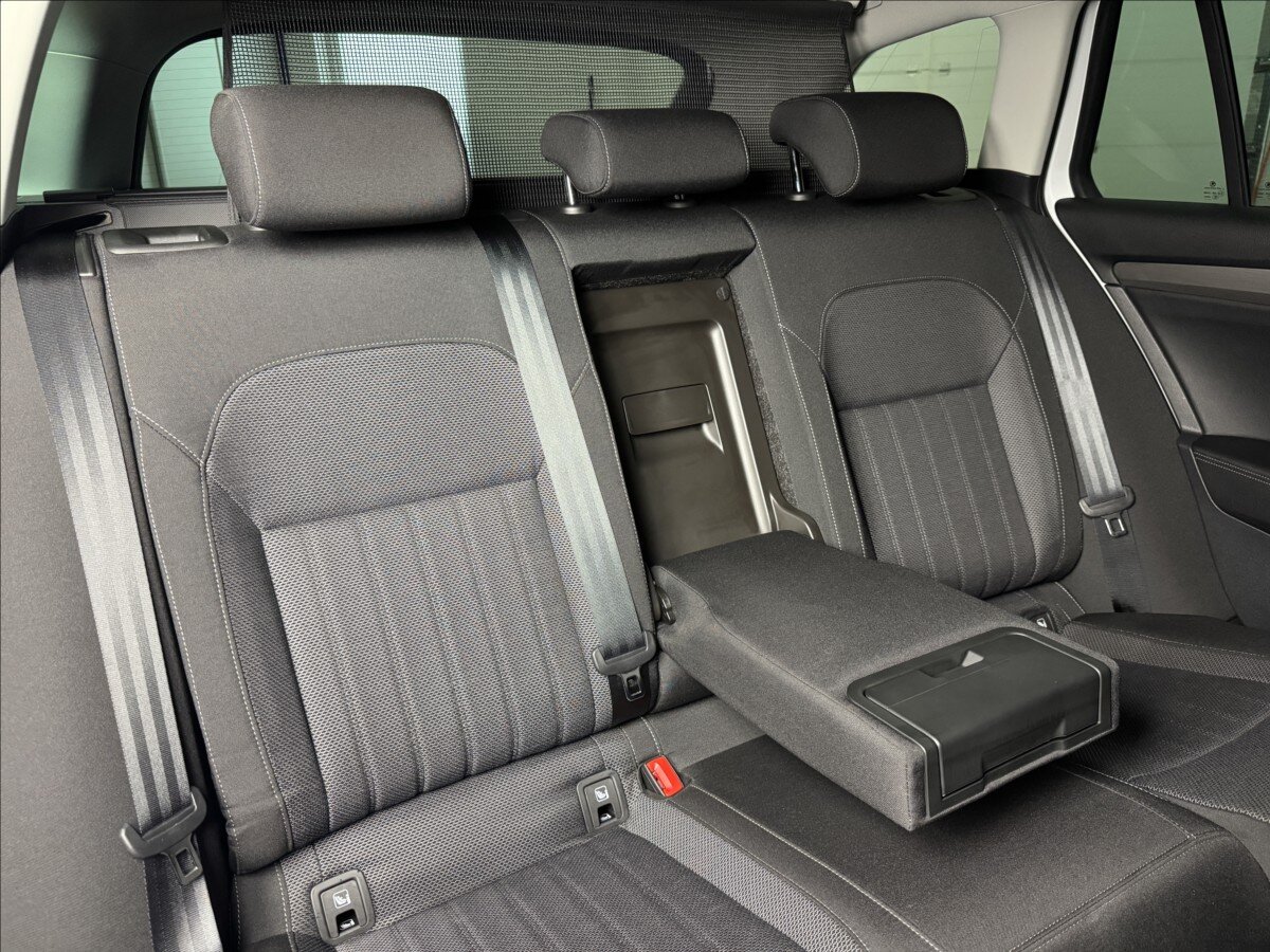 Škoda Superb Kombi 1,4 l 160 kw