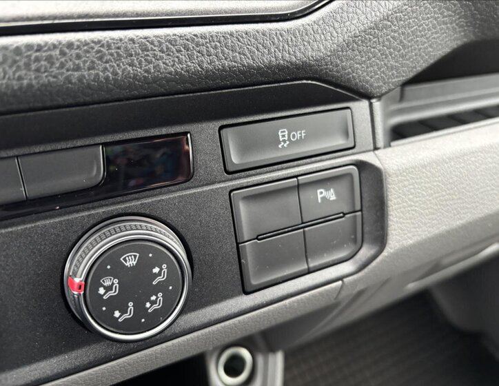 Volkswagen Crafter Skříň 2,0 l 103 kw