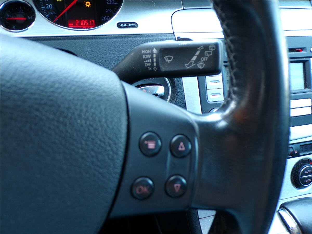 Volkswagen Passat Kombi 2,0 l 147 kw