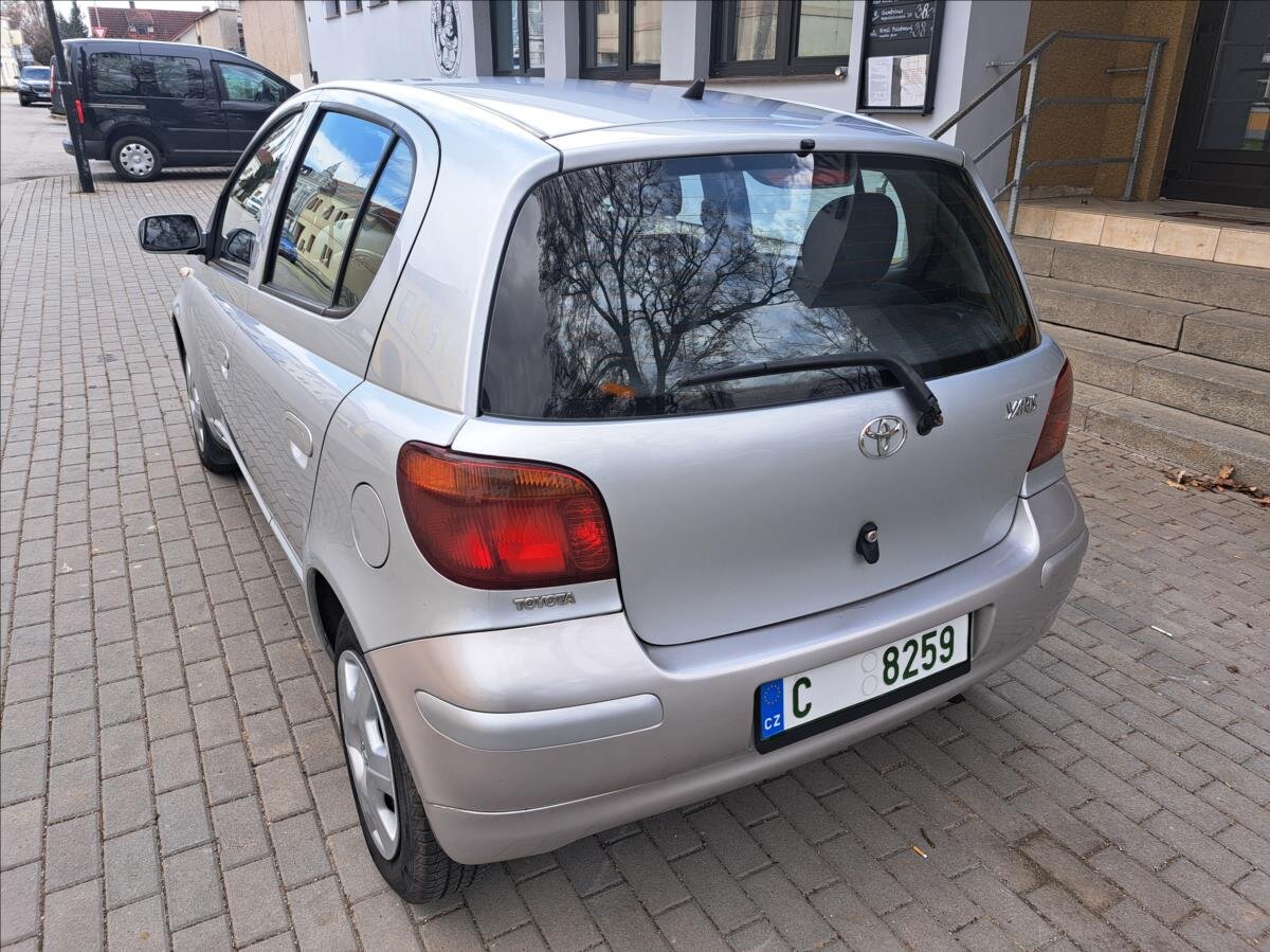 Toyota Yaris Hatchback 1,4 l 55 kw