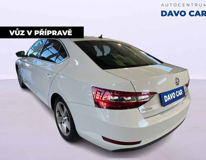 Škoda Superb Liftback 2,0 l 140 kw