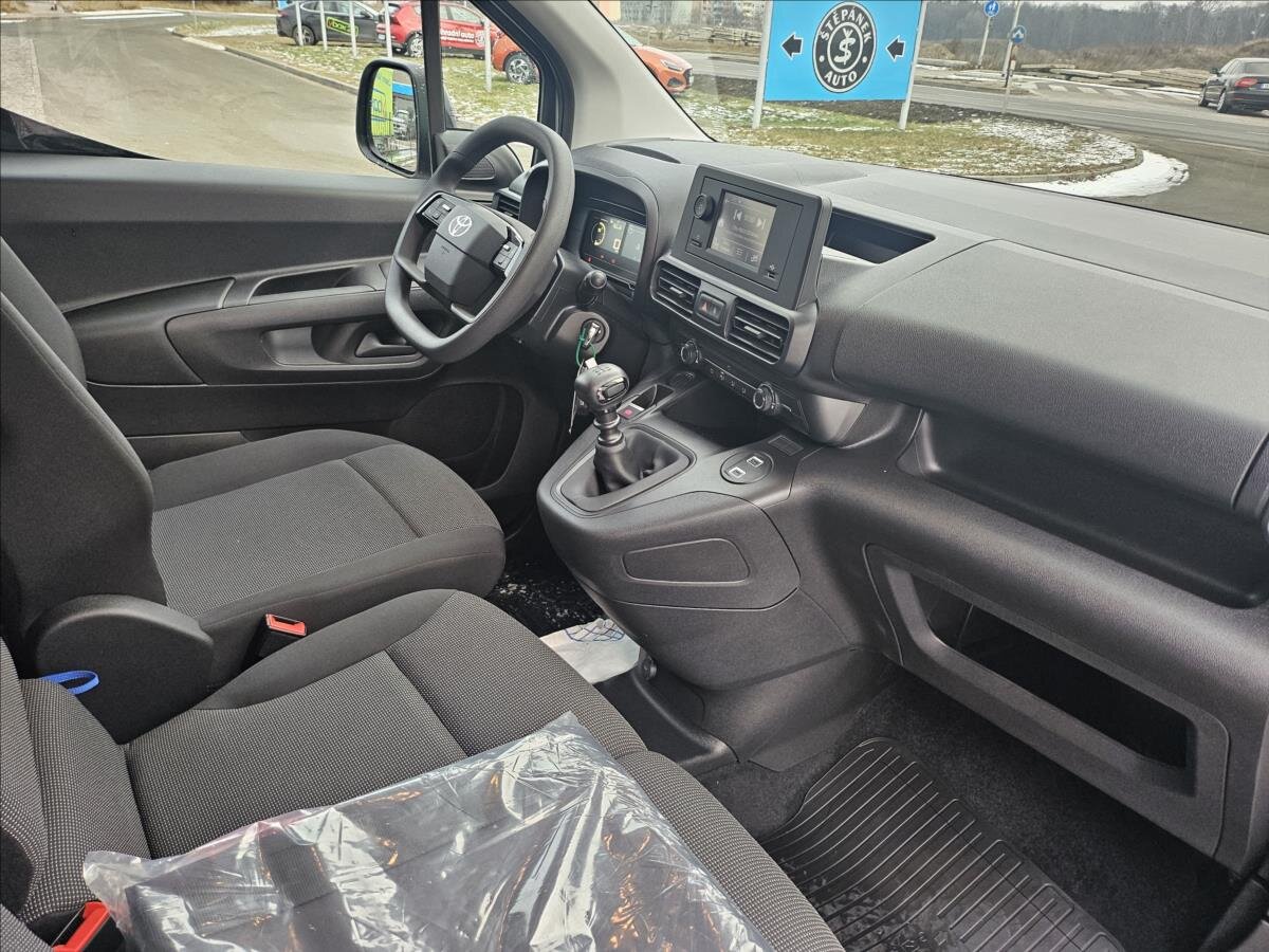 Toyota ProAce City Skříň 1,5 l 75 kw