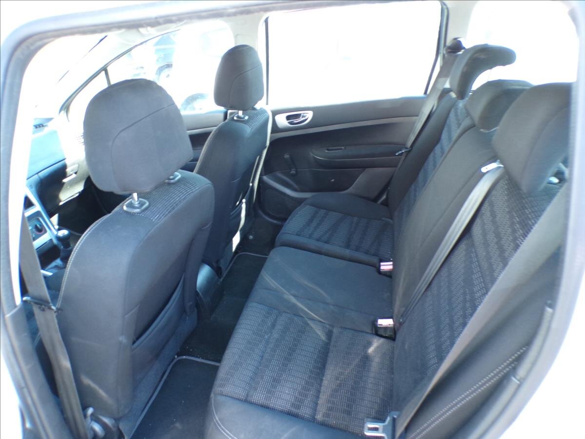 Peugeot 307 Skříň 1,6 l 66 kw