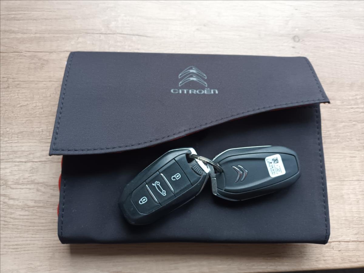 Citroën C4 Picasso MPV 1,2 l 81 kw