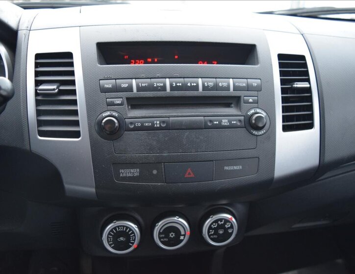 Citroën C-Crosser 40