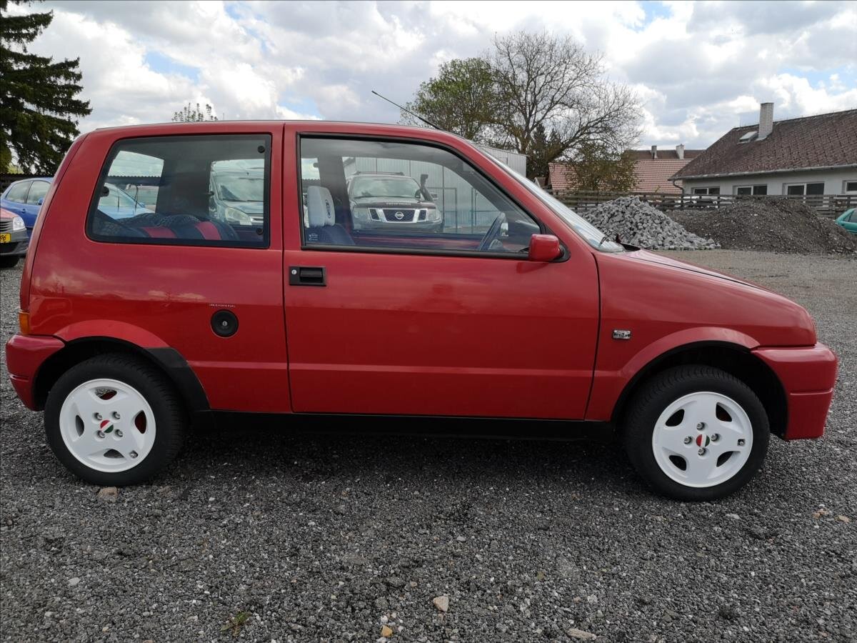 Fiat Cinquecento Hatchback 899,0 29 kw