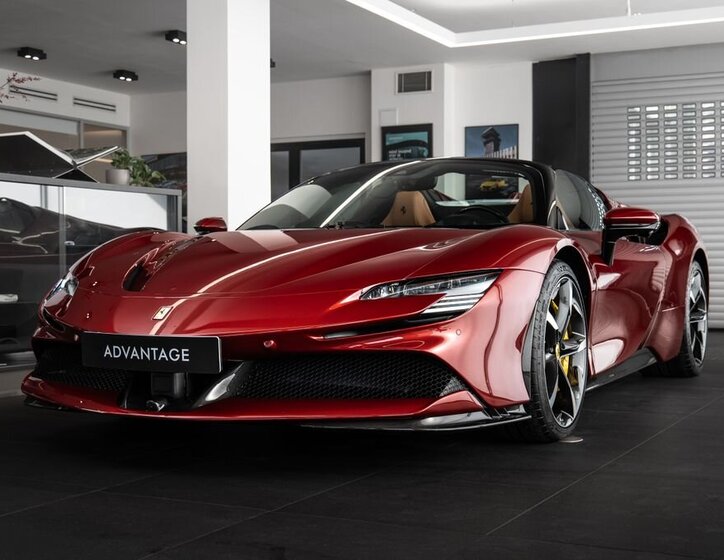 Ferrari SF90 Kabriolet 4,0 l 736 kw