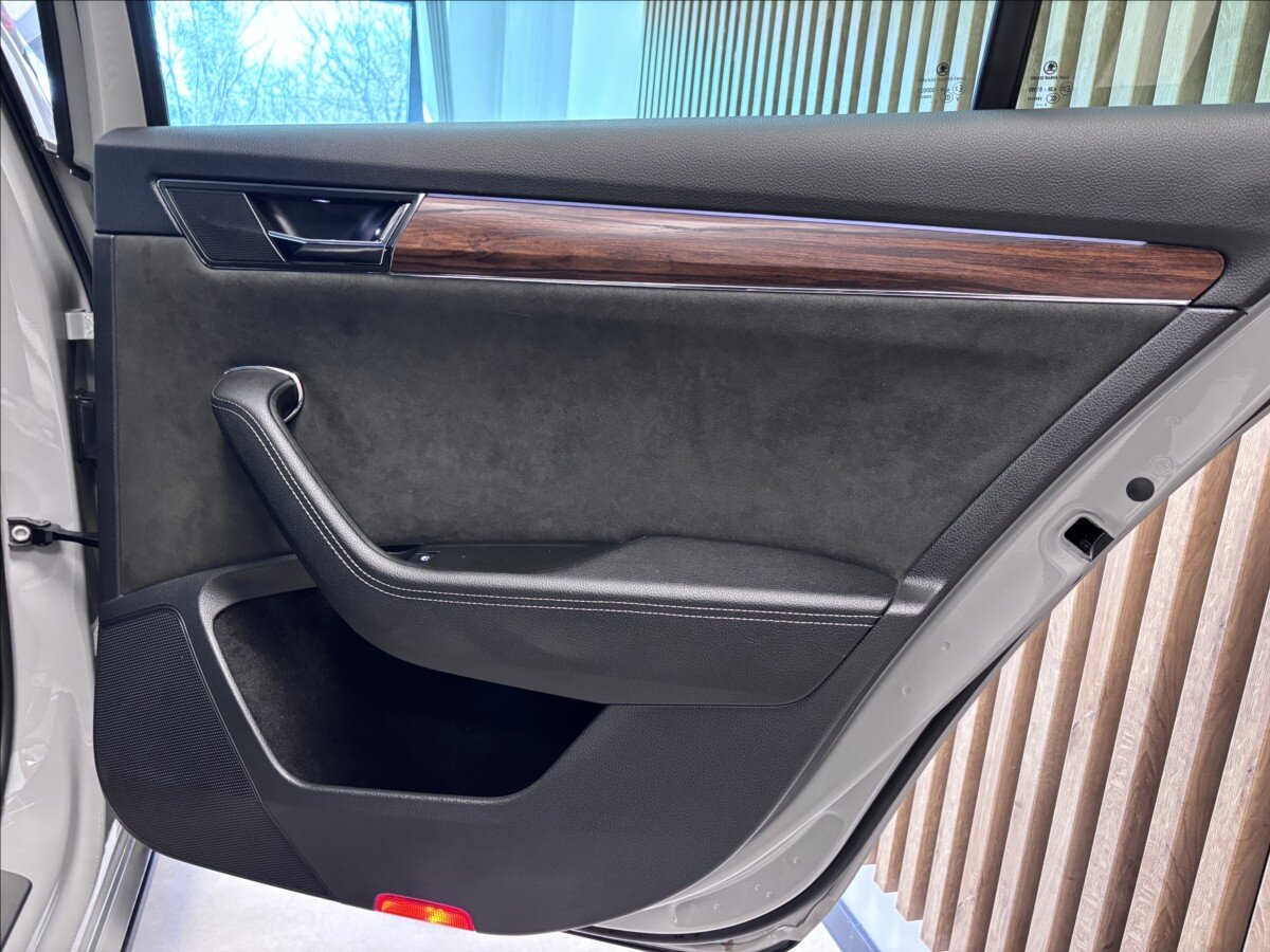 Škoda Superb Kombi 2,0 l 206 kw