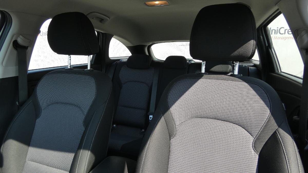 Hyundai i30 Kombi 998,0 88 kw