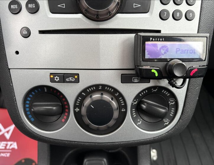 Opel Corsa Hatchback 1,2 l 55 kw