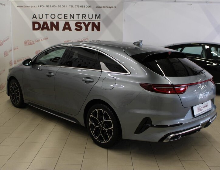KIA ProCeed Hatchback 1,5 l 117 kw