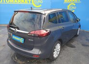 Opel Zafira 4
