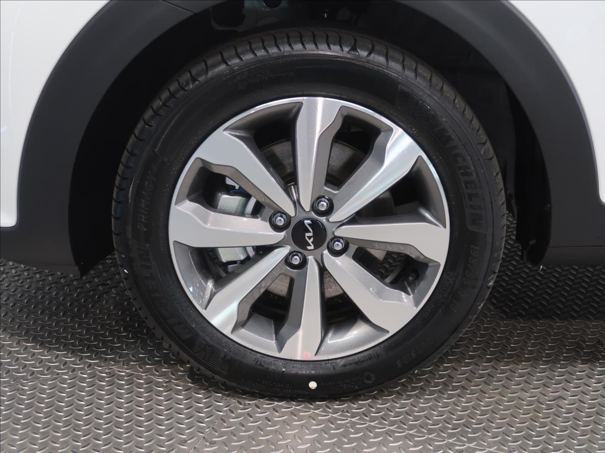 KIA Stonic SUV 1,2 l 57 kw