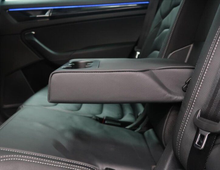 Škoda Kodiaq SUV / Terénní 2,0 l 140 kw