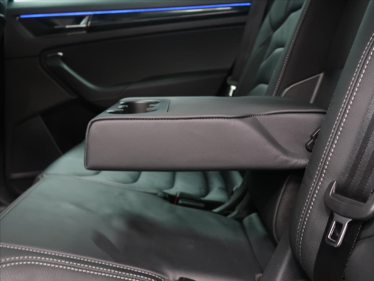 Škoda Kodiaq SUV / Terénní 2,0 l 140 kw