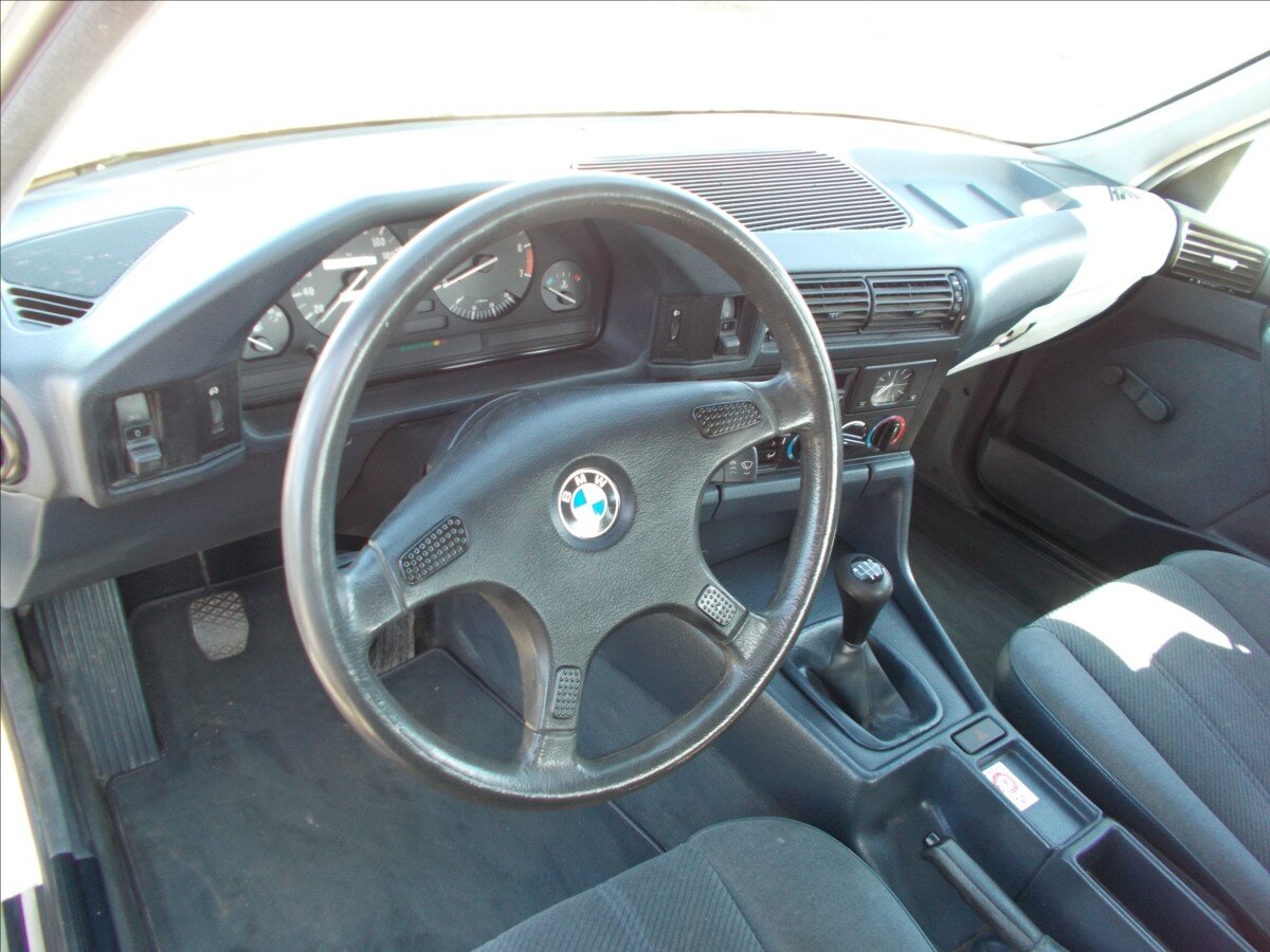 BMW Řada 5 Sedan / Limuzína 2,0 l 95 kw