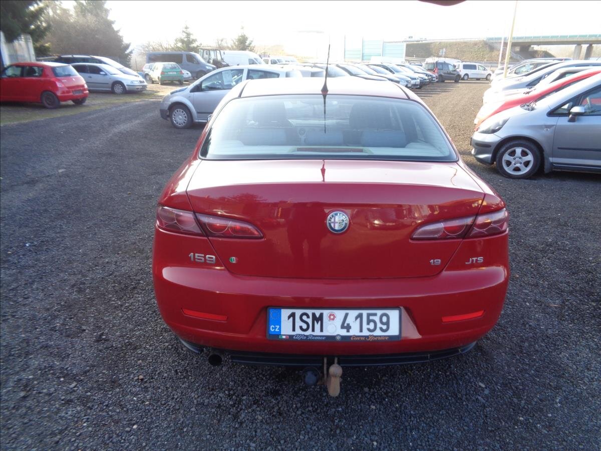 Alfa Romeo 159 Sedan / Limuzína 1,9 l 118 kw