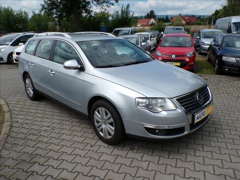 Volkswagen Passat Kombi 2,0 l 103 kw