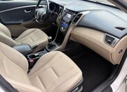 Hyundai i30 Kombi 1,6 l 99 kw