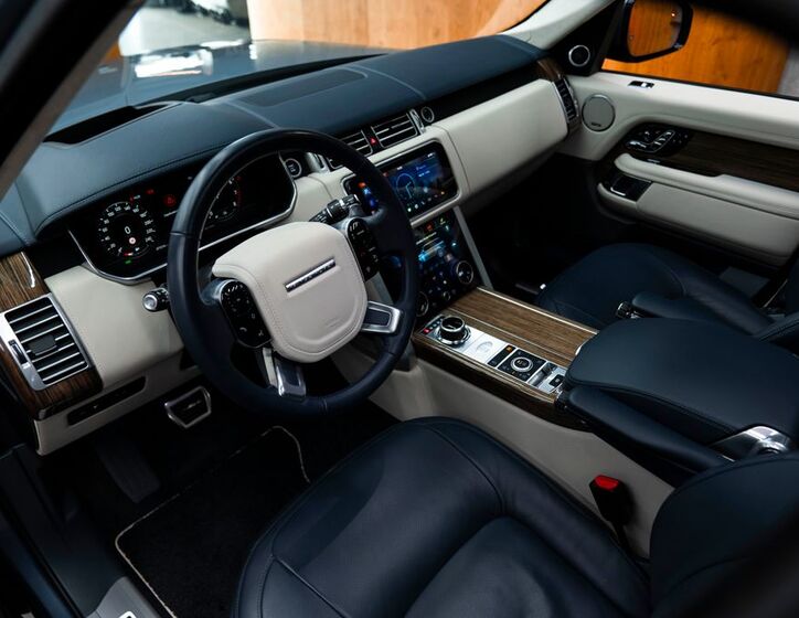 Land Rover Range Rover 26