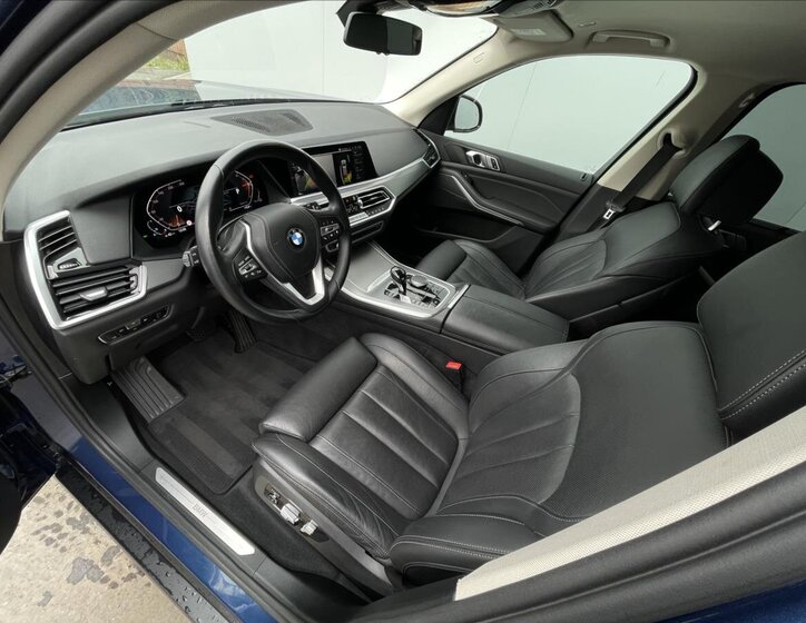 BMW X5 SUV 3,0 l 245 kw