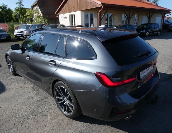 BMW Řada 3 Kombi 2,0 l 140 kw