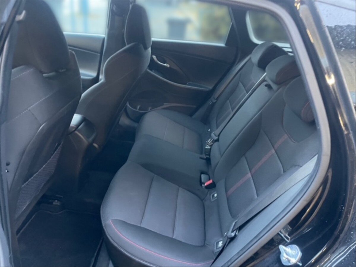 Hyundai i30 Kombi 998,0 88 kw