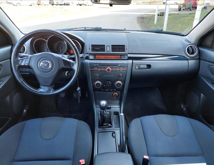 Mazda 3 Hatchback 1,3 l 62 kw