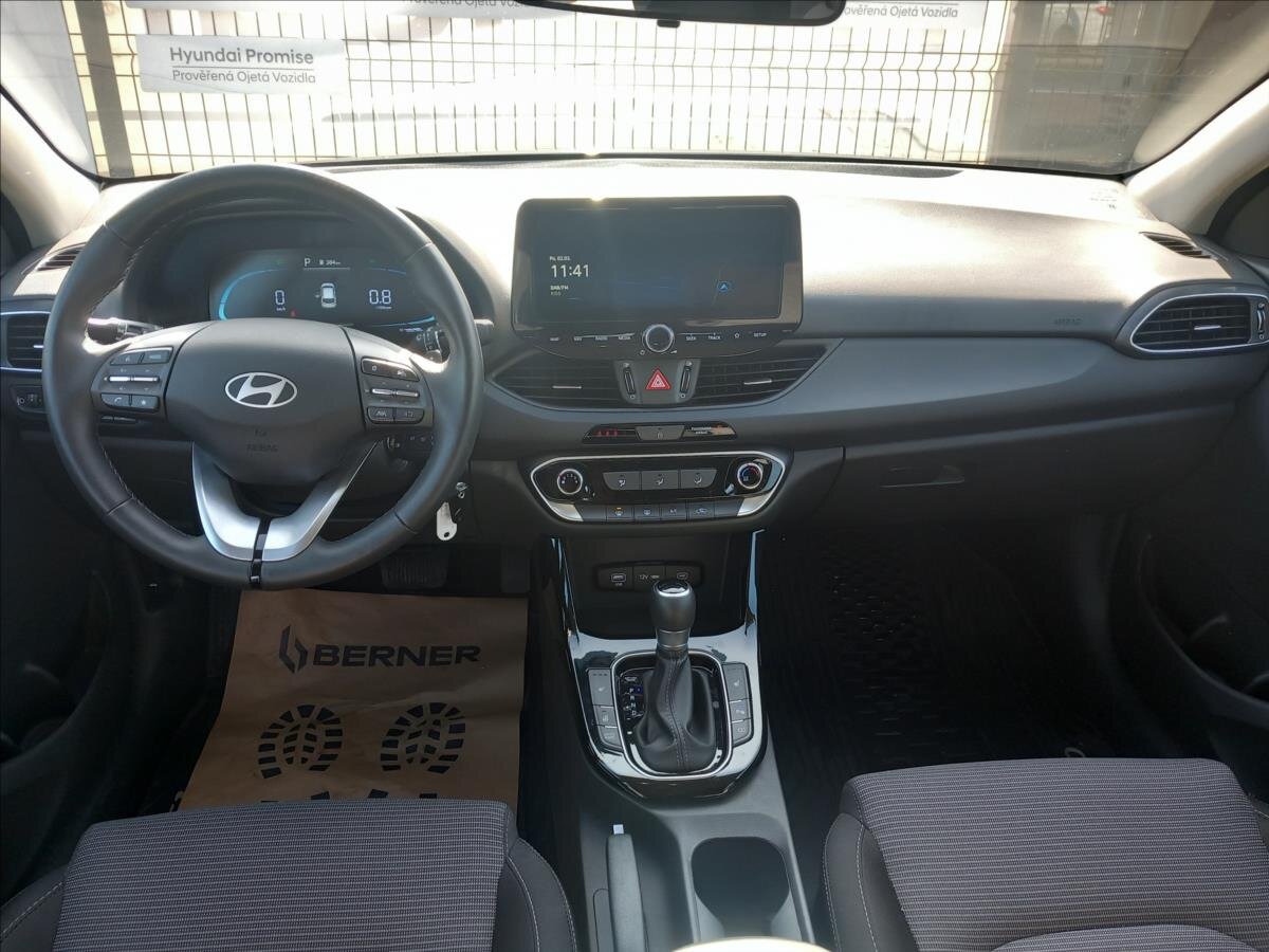 Hyundai i30 Kombi 998,0 73 kw