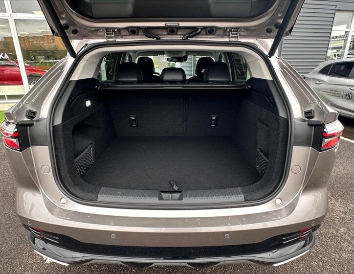 MG HS SUV 1,5 l 125 kw