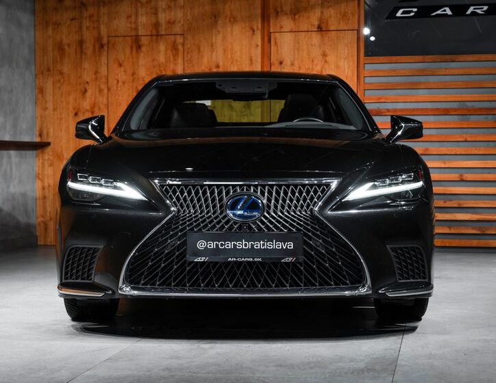 Lexus LS 500 6