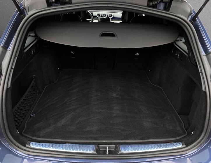 Mercedes-Benz Třídy C Kombi 2,0 l 147 kw