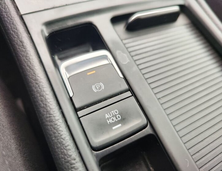 Volkswagen Golf Kombi 2,0 l 110 kw