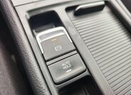 Volkswagen Golf Kombi 2,0 l 110 kw